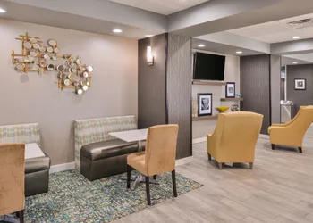 Hampton Inn Emporia hotel thumbnail 5