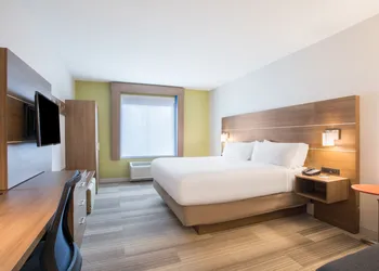 Holiday Inn Express & Suites Owings Mills-Baltimore Area by IHG hotel thumbnail 3