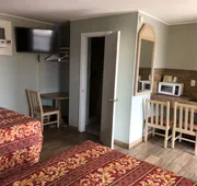 Budget inn hotel detail image 3