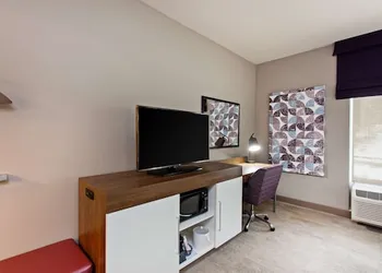 Hampton Inn & Suites Leavenworth hotel thumbnail 5