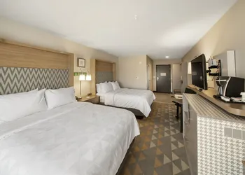 Holiday Inn & Suites Decatur-Forsyth by IHG hotel thumbnail 6