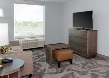 Homewood Suites by Hilton Lansing Eastwood hotel thumbnail 7