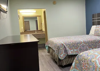 Budget Inn hotel thumbnail 2