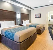 Econo Lodge Inn & Suites Houston Willowbrook hotel detail image 4