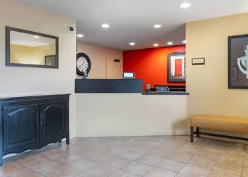 Studio 6 Extended Stay South Bend Mishawaka South IN hotel thumbnail 3