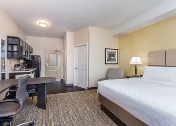 Candlewood Suites Bethlehem South by IHG hotel thumbnail 5