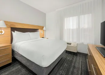 TownePlace Suites Dothan hotel thumbnail 6