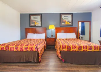 OYO Hotel McAlestar OK S Main St hotel thumbnail 4