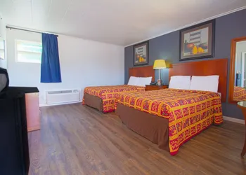 OYO Hotel McAlestar OK S Main St hotel thumbnail 6
