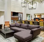 Hampton Inn & Suites by Hilton Pittsburg Kansas Crossing hotel detail image 4
