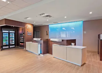 Fairfield Inn & Suites by Marriott St Petersburg North hotel thumbnail 4