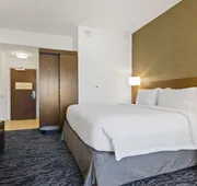 Fairfield Inn & Suites by Marriott St Petersburg North hotel detail image 5