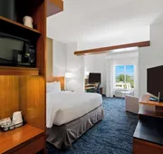 Fairfield Inn & Suites by Marriott St Petersburg North hotel detail image 7