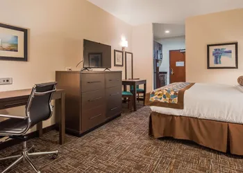 Best Western Plus Executive Residency Elk City hotel thumbnail 6