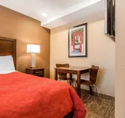 Rodeway Inn Chicago - Evanston hotel detail image 3