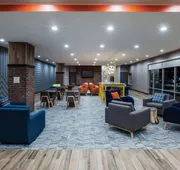 La Quinta Inn & Suites by Wyndham Owasso hotel detail image 3