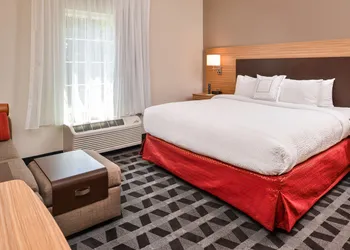 TownePlace Suites by Marriott Charleston-West Ashley hotel thumbnail 3