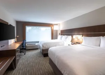 Holiday Inn Express & Suites Gainesville - Lake Lanier Area by IHG hotel thumbnail 8