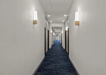 Comfort Inn & Suites Atoka hotel thumbnail 5