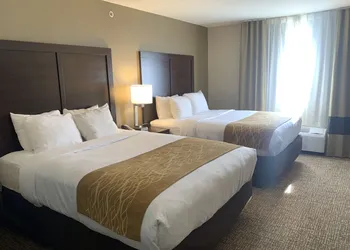 Comfort Inn & Suites Atoka hotel thumbnail 7