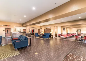 Comfort Suites Grand Prairie - Arlington North hotel thumbnail 2
