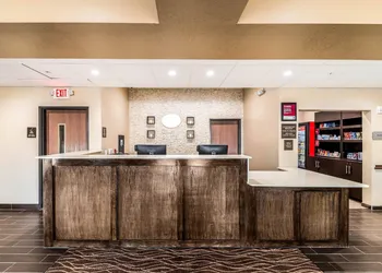 Comfort Suites Grand Prairie - Arlington North hotel thumbnail 4