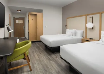 Fairfield Inn & Suites by Marriott Gainesville I-75 hotel thumbnail 8