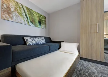 SpringHill Suites by Marriott Palm Desert hotel thumbnail 7