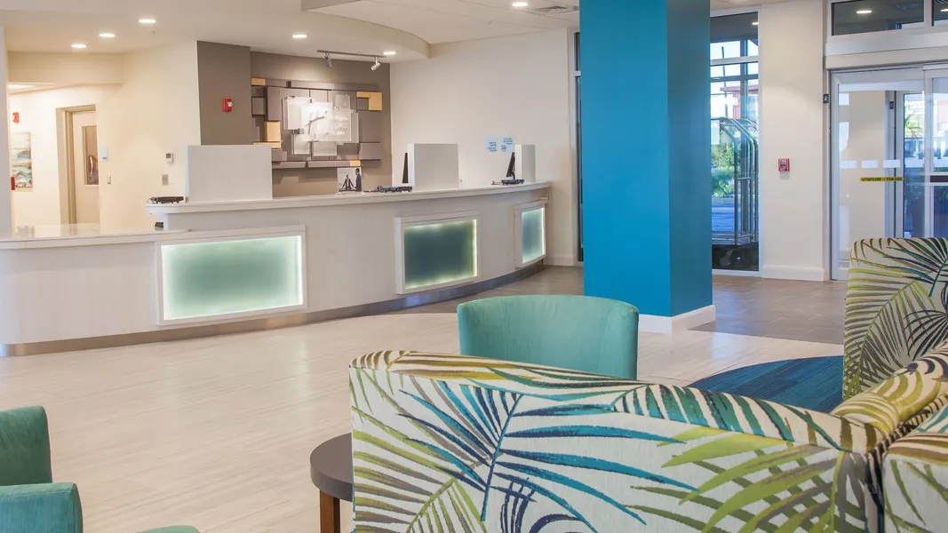 Holiday Inn Express & Suites Panama City Beach - Beachfront by IHG hotel detail image 2