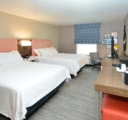 Hampton Inn & Suites Menomonie-UW Stout hotel detail image 7