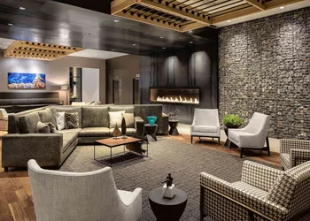 DoubleTree by Hilton Greeley at Lincoln Park hotel thumbnail 3