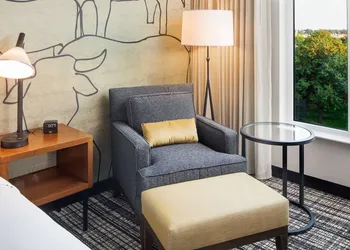DoubleTree by Hilton Greeley at Lincoln Park hotel thumbnail 5