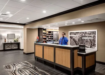 Hampton Inn & Suites West Melbourne-Palm Bay Road hotel thumbnail 2