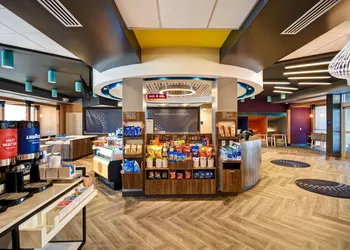 Tru by Hilton Salt Lake City Airport hotel thumbnail 3