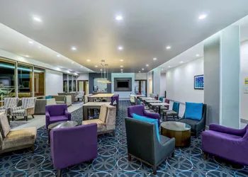 La Quinta Inn & Suites by Wyndham Houston Cypress hotel thumbnail 3
