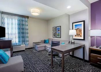 La Quinta Inn & Suites by Wyndham Houston Cypress hotel thumbnail 8
