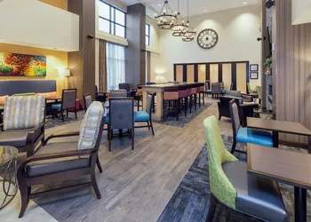 Hampton Inn & Suites Morgantown / University Town Centre hotel thumbnail 2