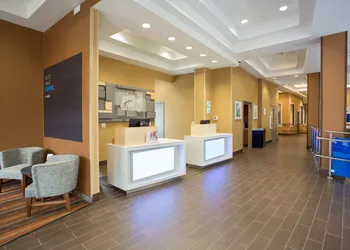 Holiday Inn Express Springfield Downtown by IHG hotel thumbnail 2