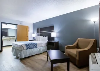 Econo Lodge Lithonia - Atlanta East hotel thumbnail 5