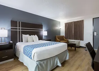 Econo Lodge Lithonia - Atlanta East hotel thumbnail 6