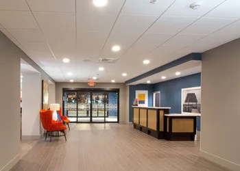 Hampton Inn Crestview South I-10 hotel thumbnail 2