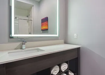 La Quinta Inn & Suites by Wyndham Dallas - Wylie hotel thumbnail 5