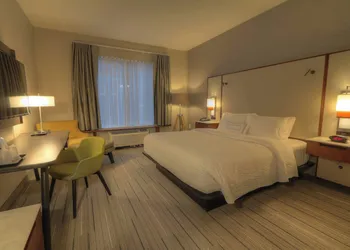 Fairfield Inn & Suites by Marriott Gatlinburg Downtown hotel thumbnail 7