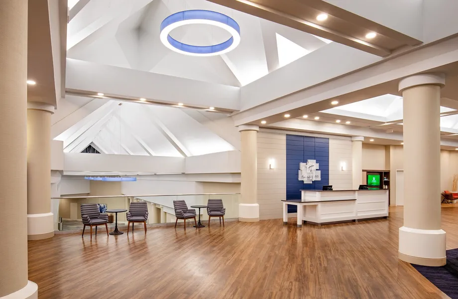 Holiday Inn Newport News - Hampton by IHG hotel detail image 2