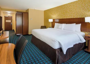 Fairfield Inn & Suites by Marriott Abingdon hotel thumbnail 3