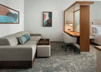 Springhill Suites Mount Laurel hotel thumbnail 7