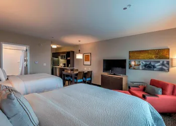 TownePlace Suites by Marriott Lexington Keeneland/Airport hotel thumbnail 7