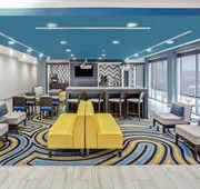 La Quinta Inn & Suites by Wyndham Ponca City hotel detail image 3