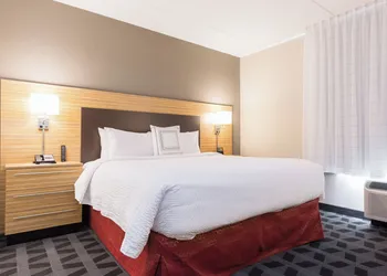 TownePlace Suites by Marriott Edmonton South hotel thumbnail 8