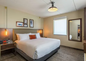 Hotel Saranac Curio Collection By Hilton hotel thumbnail 8